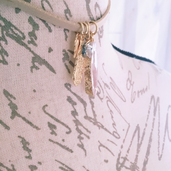 Geode Charm Choker Boho Feather NWT - Picture 2 of 4